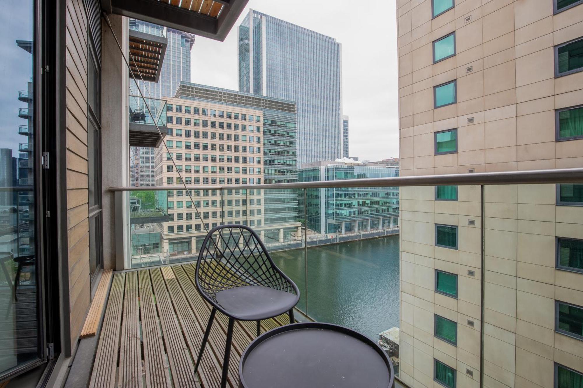 Londwell, Canary Wharf River Thames Balcony * Londres
